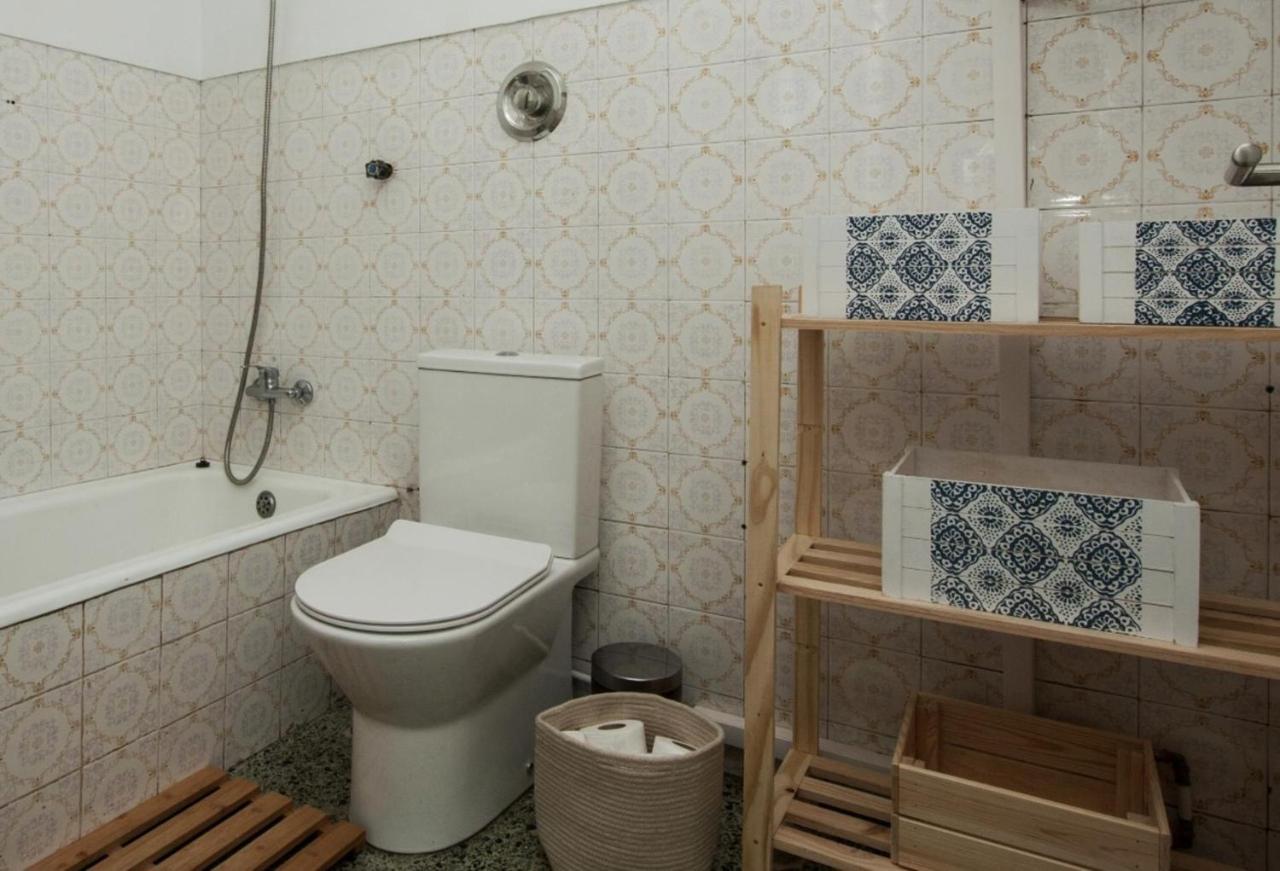 Apartment - Cost - Airport - Subway Lisbon